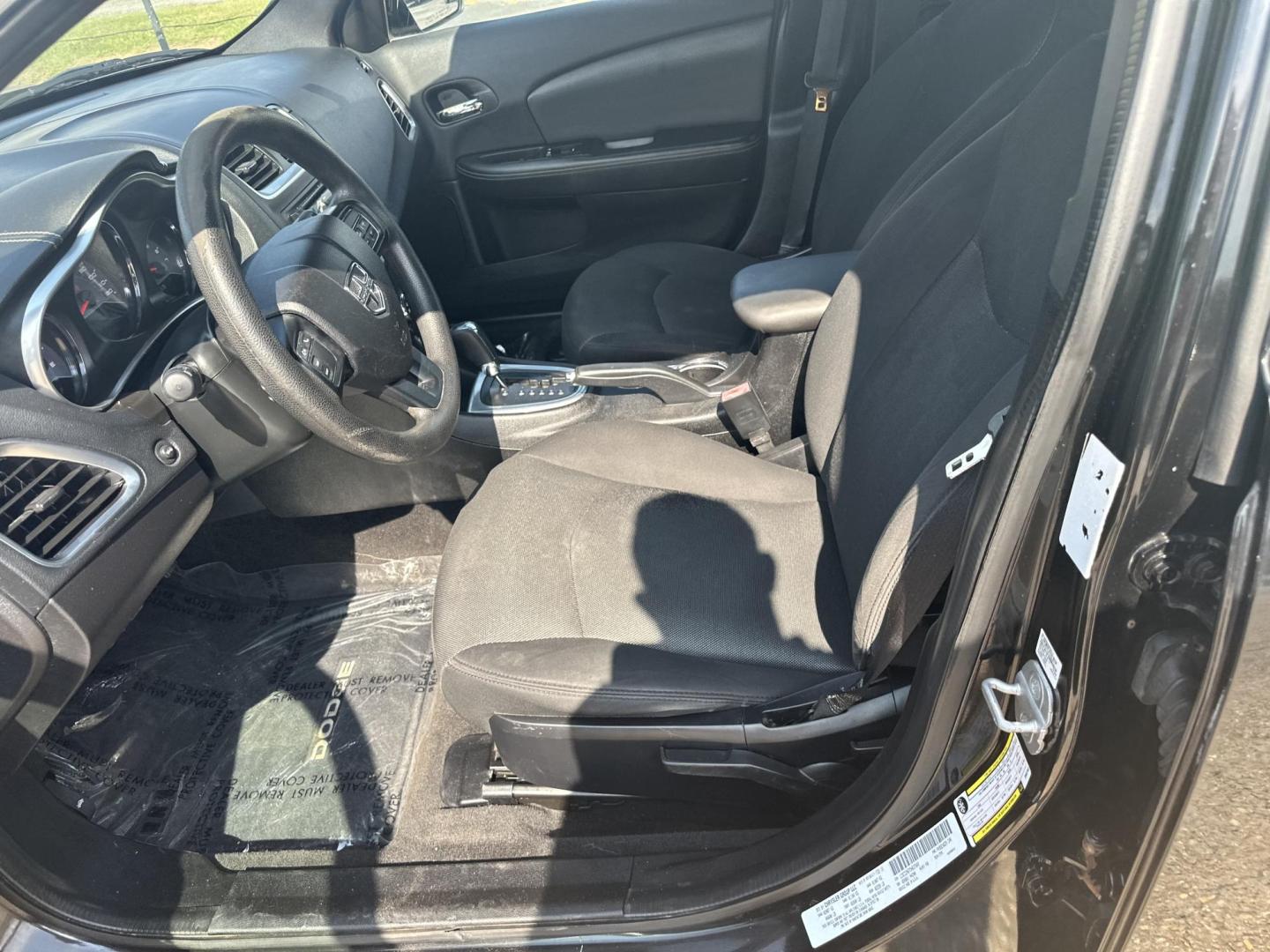 2013 Dodge Avenger Base (1C3CDZAB7DN) with an 2.4L L4 DOHC 16V engine, 4-Speed Automatic transmission, located at 419 N 18th St., Monroe, LA, 71201, (318) 410-9250, 32.514370, -92.105133 - Photo#2