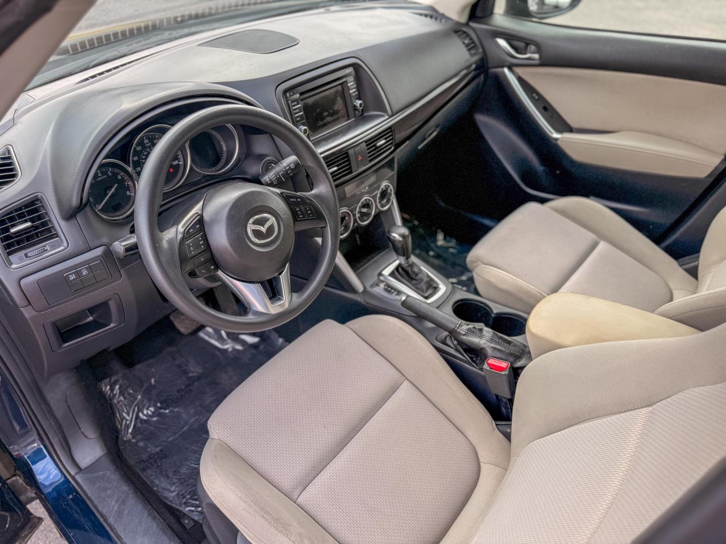 2015 Mazda CX-5 Sport AWD (JM3KE4BY0F0) with an 2.5L L4 DOHC 16V engine, 6-Speed Automatic transmission, located at 419 N 18th St., Monroe, LA, 71201, (318) 410-9250, 32.514370, -92.105133 - Photo#3