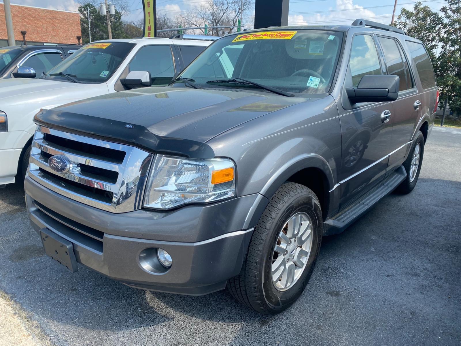 2014 Ford Expedition King Ranch 2WD (1FMJU1H5XEE) with an 5.4L V8 SOHC 16V FFV engine, 6-Speed Automatic transmission, located at 419 N 18th St., Monroe, LA, 71201, (318) 410-9250, 32.514370, -92.105133 - Photo #0