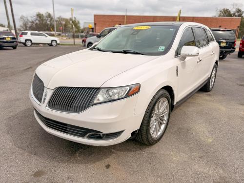 2013 Lincoln MKT 3.5L with EcoBoost AWD - CASH VEHICLE!!!