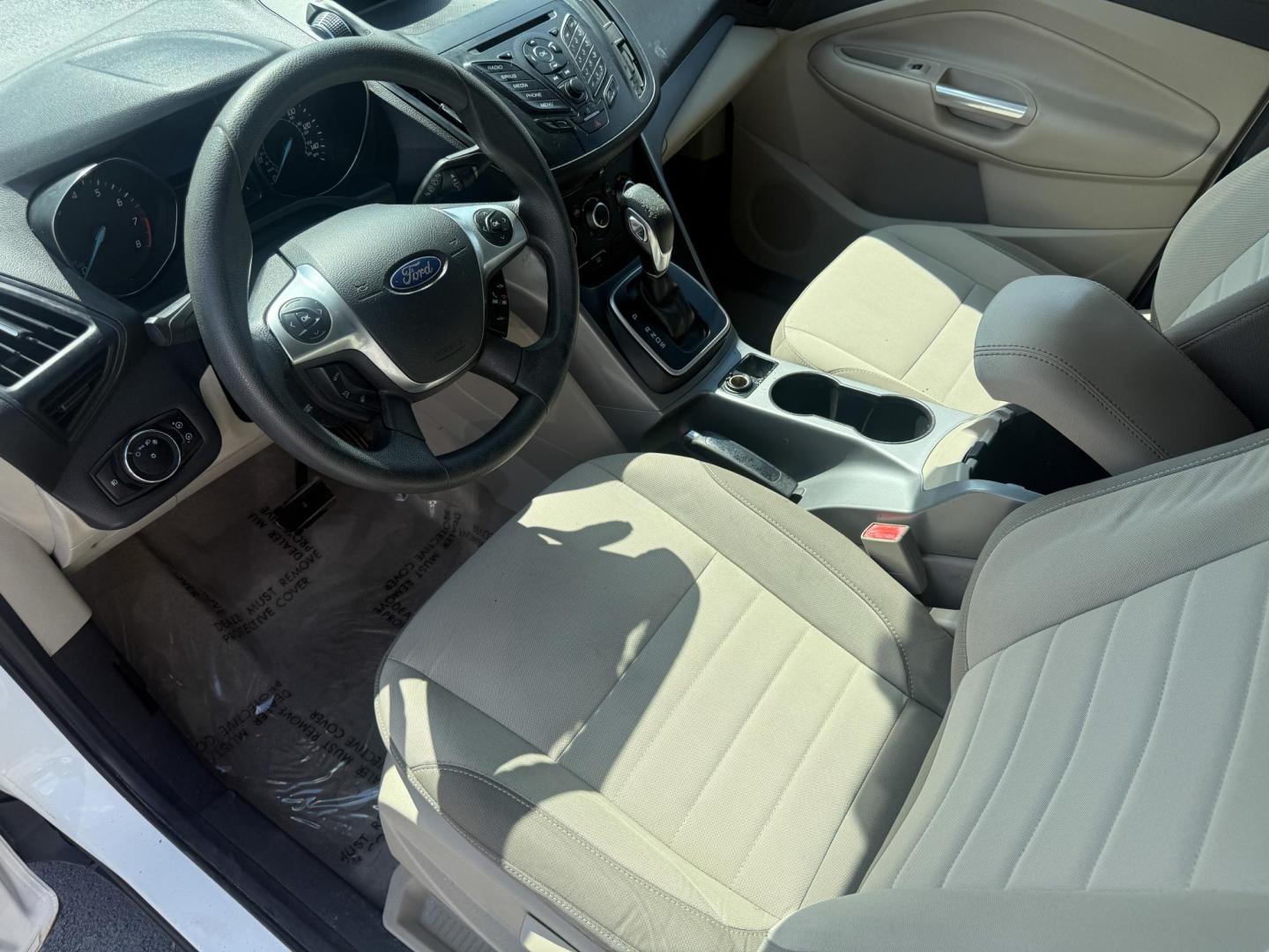 2013 Ford Escape (1FMCU9G90DU) , located at 419 N 18th St., Monroe, LA, 71201, (318) 410-9250, 32.514370, -92.105133 - Photo#2