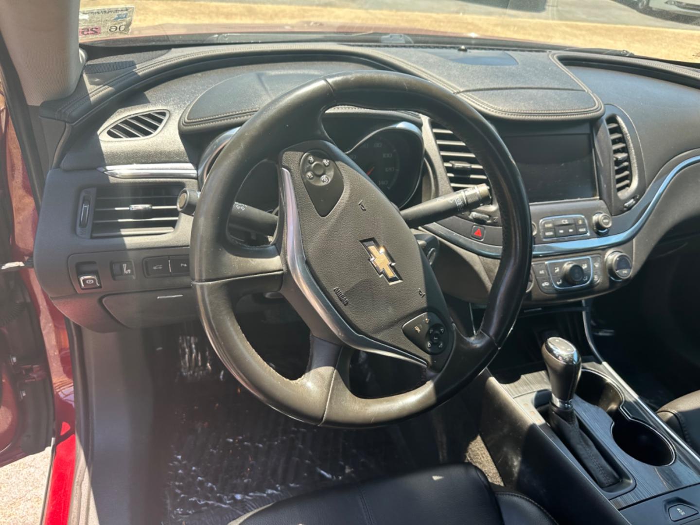 2016 Chevrolet Impala (2G1105SA0G9) , located at 419 N 18th St., Monroe, LA, 71201, (318) 410-9250, 32.514370, -92.105133 - Photo#2