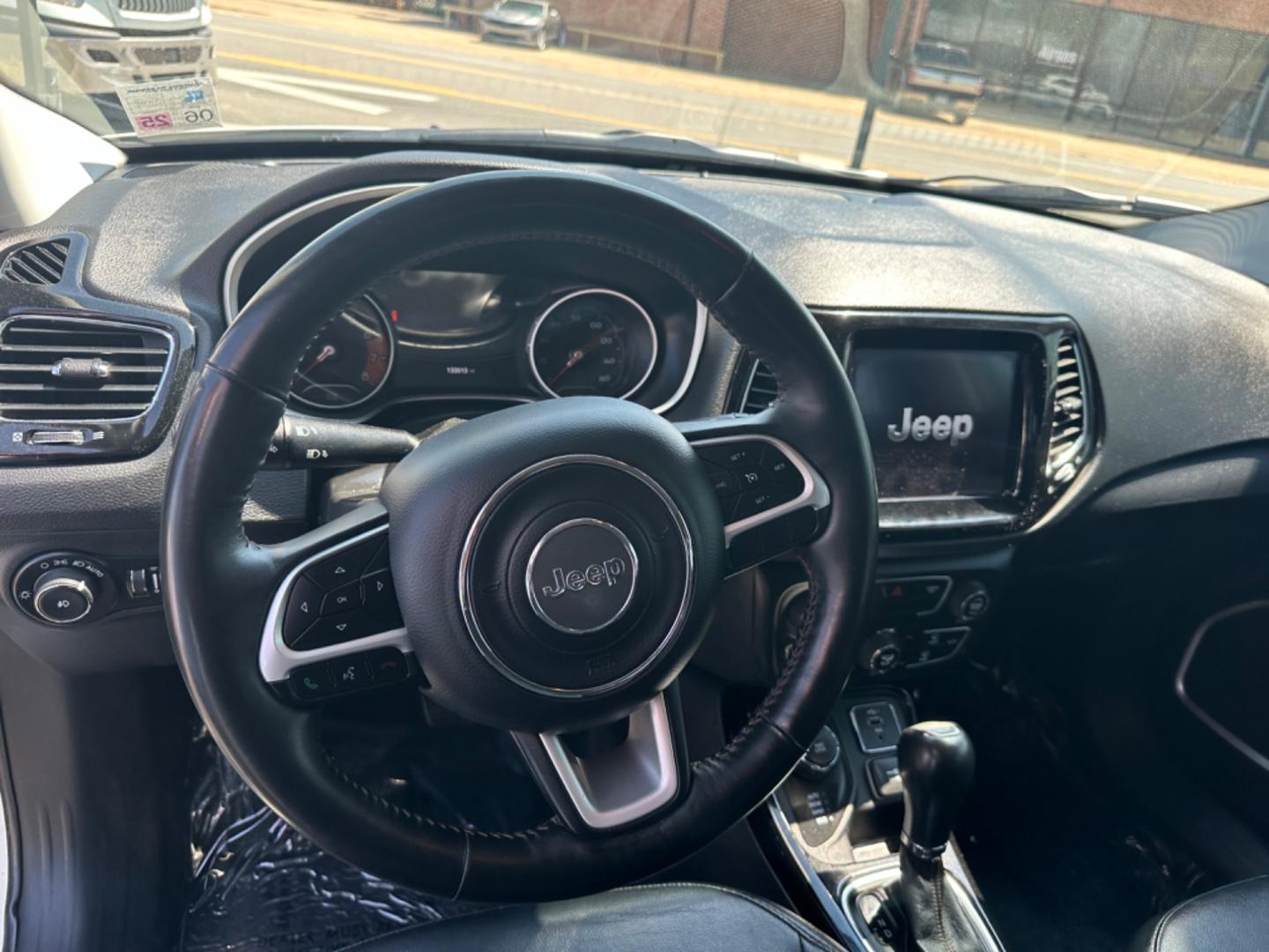 2019 Jeep Compass Limited 4WD with an 2.4L L4 DOHC 16V engine, CVT transmission, located at 419 N 18th St., Monroe, LA, 71201, (318) 410-9250, 32.514370, -92.105133 - Photo#2