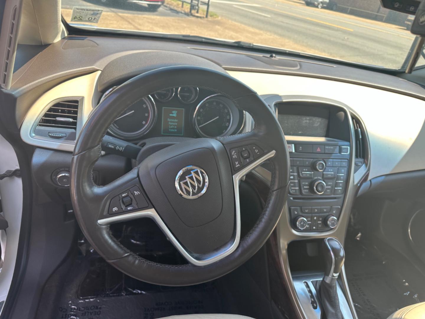 2013 Buick Verano Leather (1G4PS5SK1D4) with an 2.4L L4 DOHC 16V FFV engine, 6-Speed Automatic transmission, located at 419 N 18th St., Monroe, LA, 71201, (318) 410-9250, 32.514370, -92.105133 - Photo#2