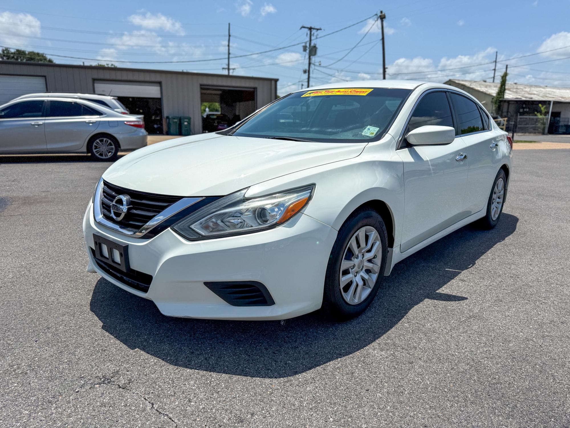 photo of 2017 Nissan Altima 2.5 S
