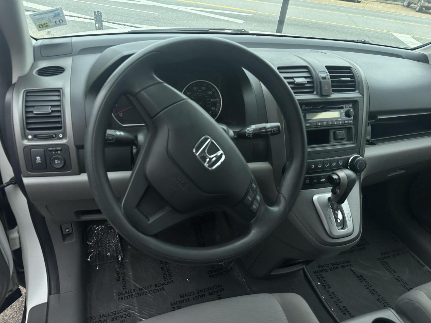 2011 Honda CR-V LX 2WD 5-Speed AT (3CZRE3H30BG) with an 2.4L L4 DOHC 16V engine, 5-Speed Automatic transmission, located at 419 N 18th St., Monroe, LA, 71201, (318) 410-9250, 32.514370, -92.105133 - Photo#1