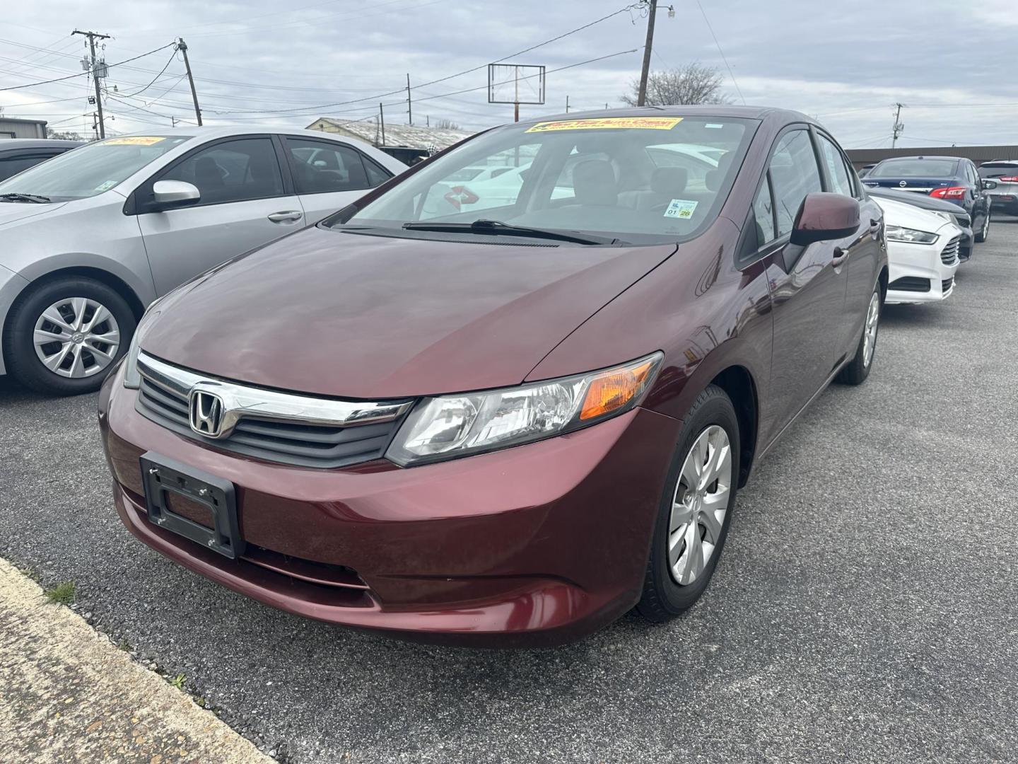 2012 Honda Civic LX Sedan 5-Speed AT (19XFB2F57CE) with an 1.8L L4 SOHC 16V engine, 5-Speed Automatic transmission, located at 419 N 18th St., Monroe, LA, 71201, (318) 410-9250, 32.514370, -92.105133 - Photo#0