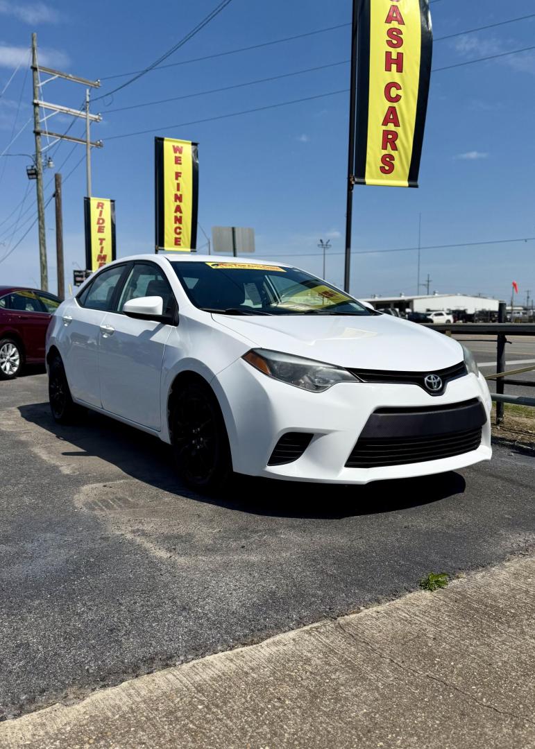 2014 Toyota Corolla L 4-Speed AT (2T1BURHE7EC) with an 1.8L L4 DOHC 16V engine, 4-Speed Automatic transmission, located at 419 N 18th St., Monroe, LA, 71201, (318) 410-9250, 32.514370, -92.105133 - Photo#0