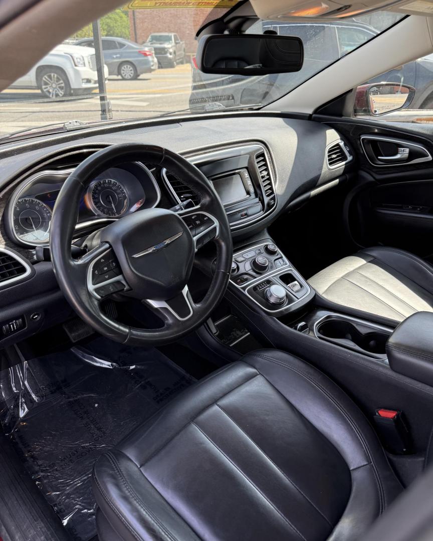 2015 Chrysler 200 C (1C3CCCCB9FN) with an 2.4L L4 DOHC 16V engine, 9-Speed Automatic transmission, located at 419 N 18th St., Monroe, LA, 71201, (318) 410-9250, 32.514370, -92.105133 - Photo#1