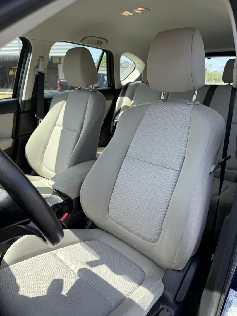 2015 Mazda CX-5 Touring (JM3KE2CYXF0) with an 2.5L L4 DOHC 16V engine, 6-Speed Automatic transmission, located at 419 N 18th St., Monroe, LA, 71201, (318) 410-9250, 32.514370, -92.105133 - Photo#3