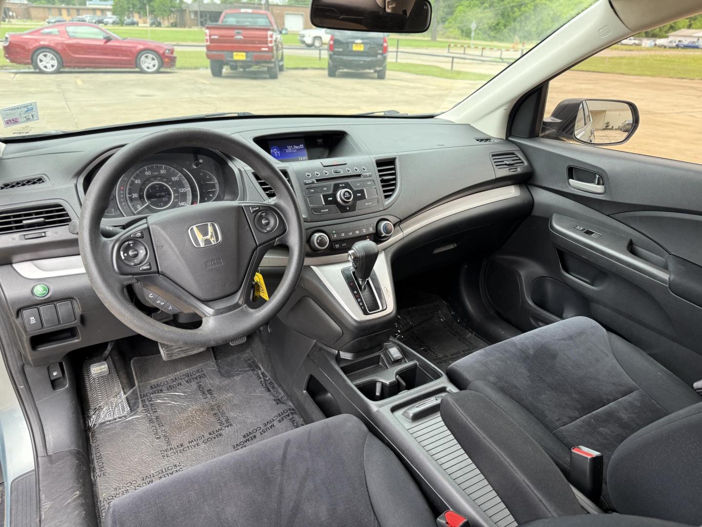 2012 Honda CR-V LX 2WD 5-Speed AT (2HKRM3H36CH) with an 2.4L L4 DOHC 16V engine, 5-Speed Automatic transmission, located at 419 N 18th St., Monroe, LA, 71201, (318) 410-9250, 32.514370, -92.105133 - Photo#2