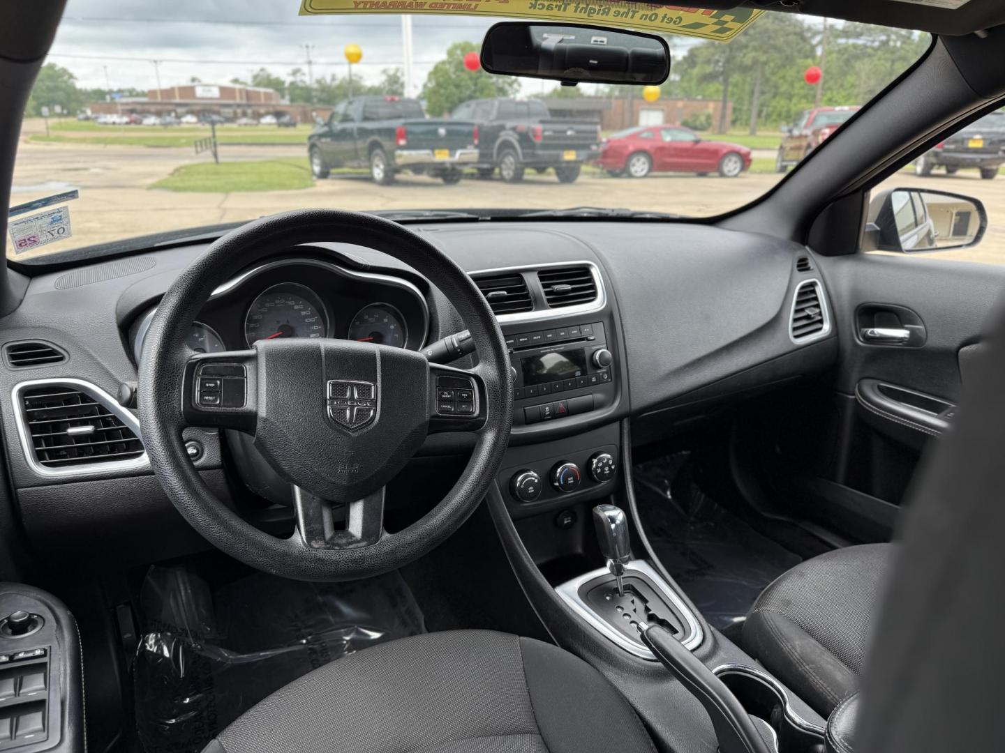 2014 Dodge Avenger SE (1C3CDZAB3EN) with an 2.4L L4 DOHC 16V engine, 4-Speed Automatic transmission, located at 419 N 18th St., Monroe, LA, 71201, (318) 410-9250, 32.514370, -92.105133 - Photo#2
