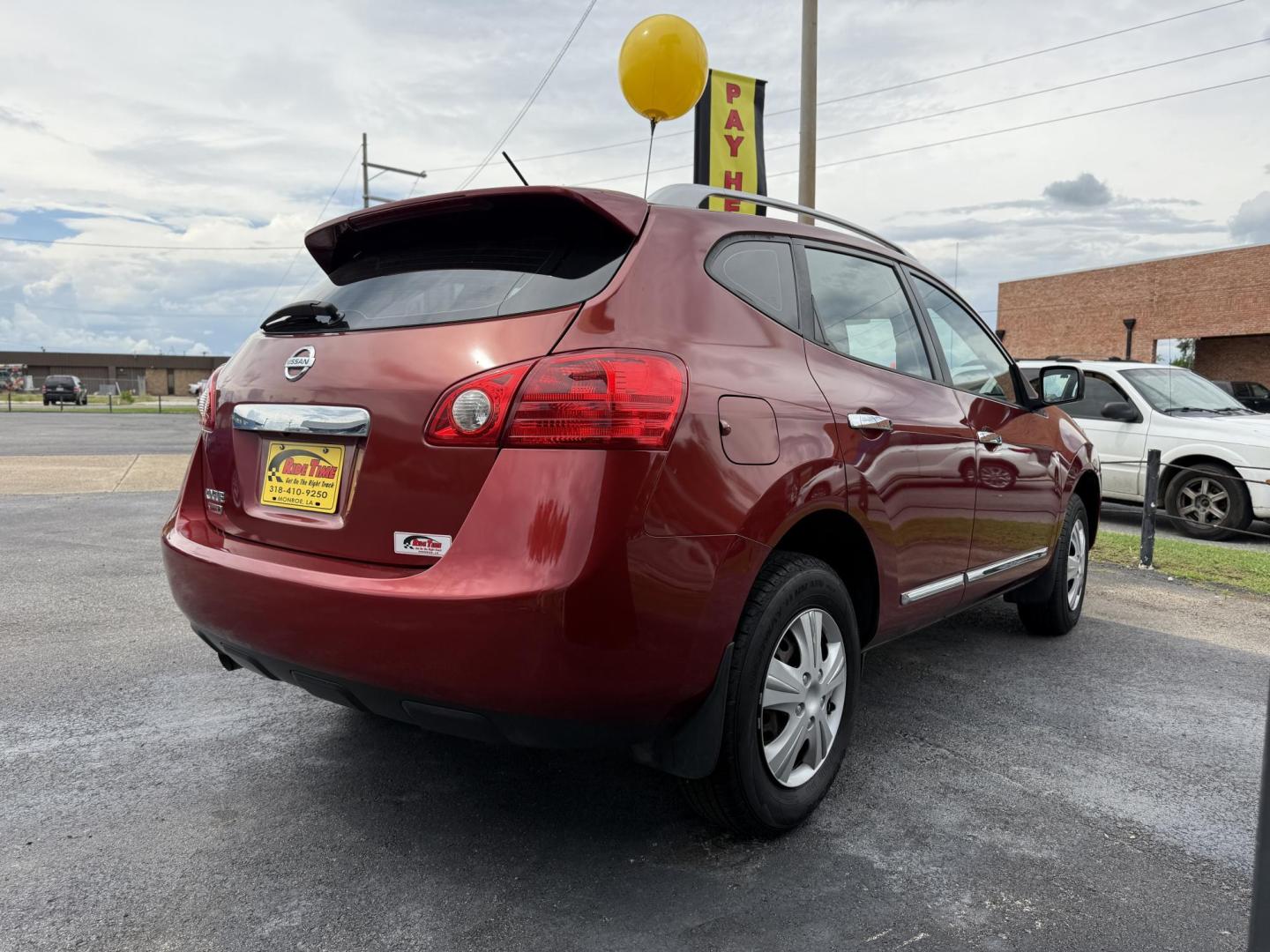 2015 Nissan Rogue Select S 2WD (JN8AS5MT8FW) with an 2.5L L4 DOHC 16V engine, Continuously Variable Transmission transmission, located at 419 N 18th St., Monroe, LA, 71201, (318) 410-9250, 32.514370, -92.105133 - Photo#1
