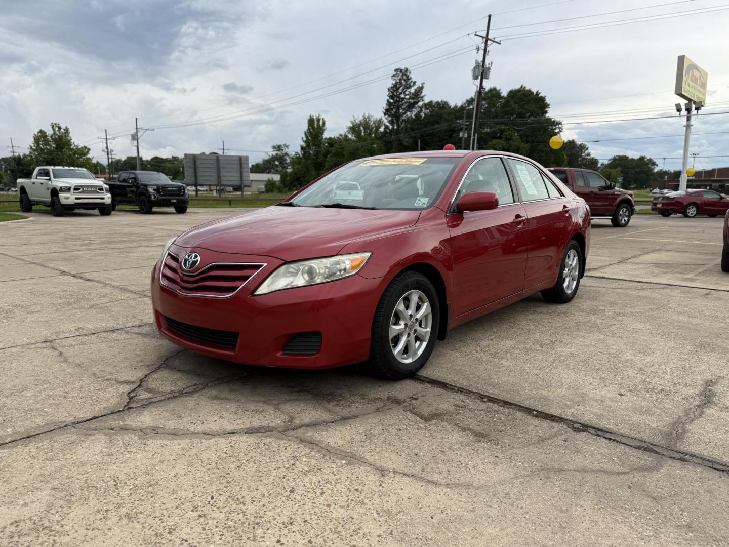 2011 Toyota Camry SE 6-Spd MT (4T1BF3EK5BU) with an 2.5L L4 DOHC 16V engine, 6-Speed Manual transmission, located at 419 N 18th St., Monroe, LA, 71201, (318) 410-9250, 32.514370, -92.105133 - Photo#0