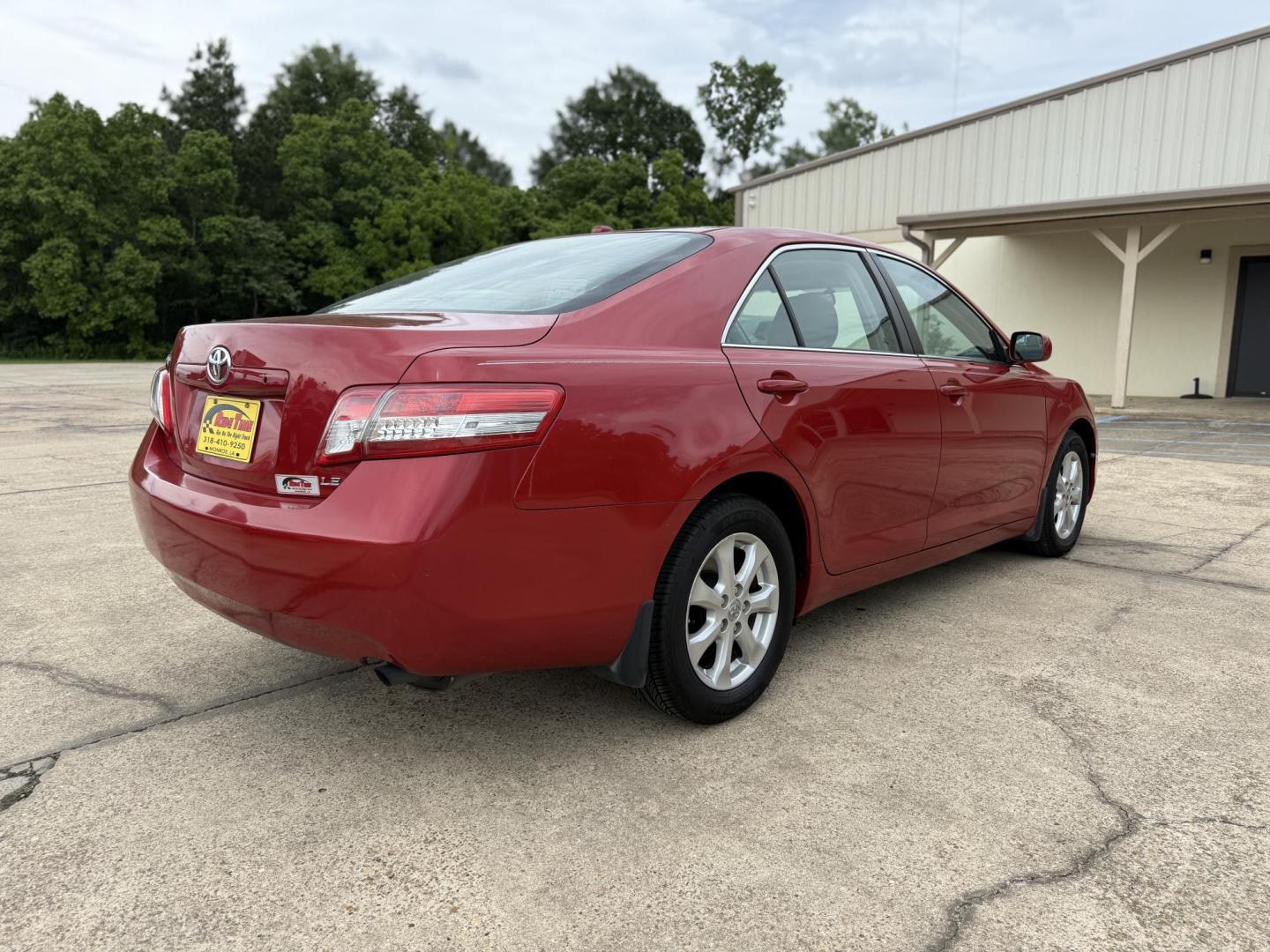 2011 Toyota Camry SE 6-Spd MT (4T1BF3EK5BU) with an 2.5L L4 DOHC 16V engine, 6-Speed Manual transmission, located at 419 N 18th St., Monroe, LA, 71201, (318) 410-9250, 32.514370, -92.105133 - Photo#1