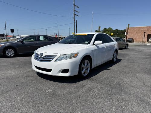 2011 Toyota Camry SE 6-Spd MT