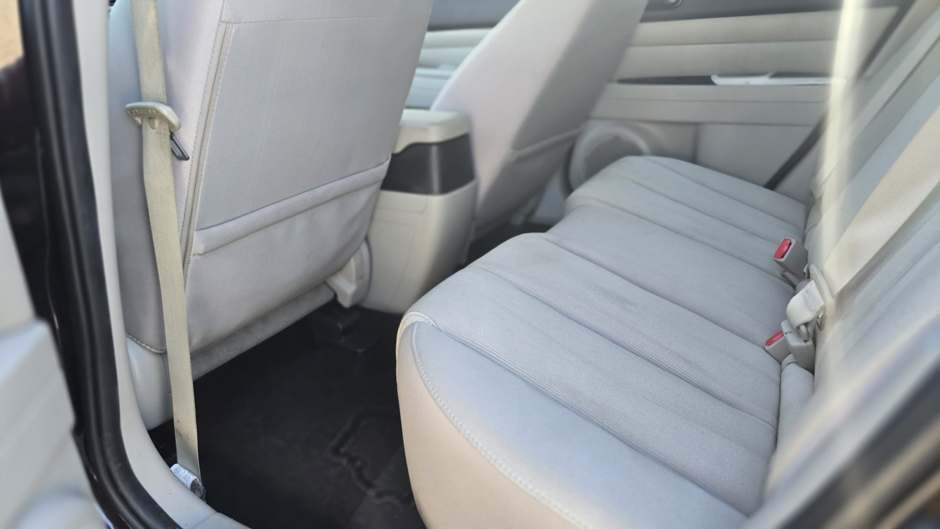 2012 Mazda CX-7 i Sport (JM3ER2BM1C0) with an 2.5L L4 DOHC 16V engine, 5-Speed Automatic transmission, located at 419 N 18th St., Monroe, LA, 71201, (318) 410-9250, 32.514370, -92.105133- Photo#6