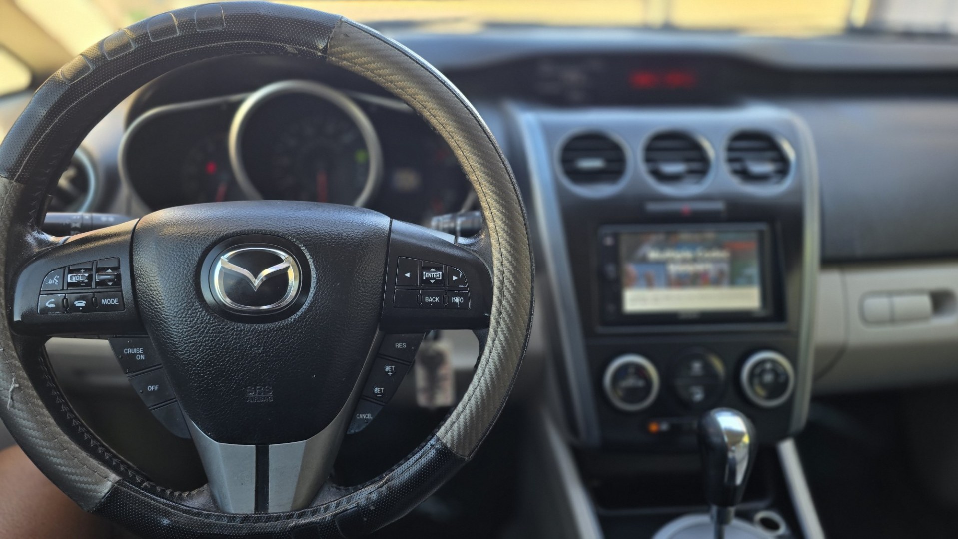 2012 Mazda CX-7 i Sport (JM3ER2BM1C0) with an 2.5L L4 DOHC 16V engine, 5-Speed Automatic transmission, located at 419 N 18th St., Monroe, LA, 71201, (318) 410-9250, 32.514370, -92.105133- Photo#5