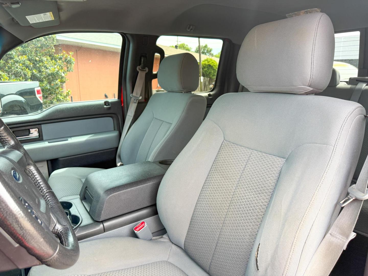 2013 Ford F-150 Platinum SuperCrew 6.5-ft. Bed 2WD (1FTFW1CT8DK) with an 3.5L V6 TURBO engine, 6-Speed Automatic transmission, located at 419 N 18th St., Monroe, LA, 71201, (318) 410-9250, 32.514370, -92.105133 - Photo#3