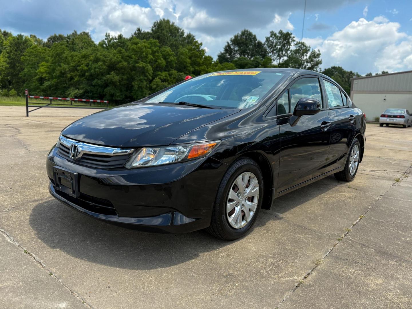 2012 Honda Civic LX Sedan 5-Speed AT (19XFB2F53CE) with an 1.8L L4 SOHC 16V engine, 5-Speed Automatic transmission, located at 419 N 18th St., Monroe, LA, 71201, (318) 410-9250, 32.514370, -92.105133 - Photo#0