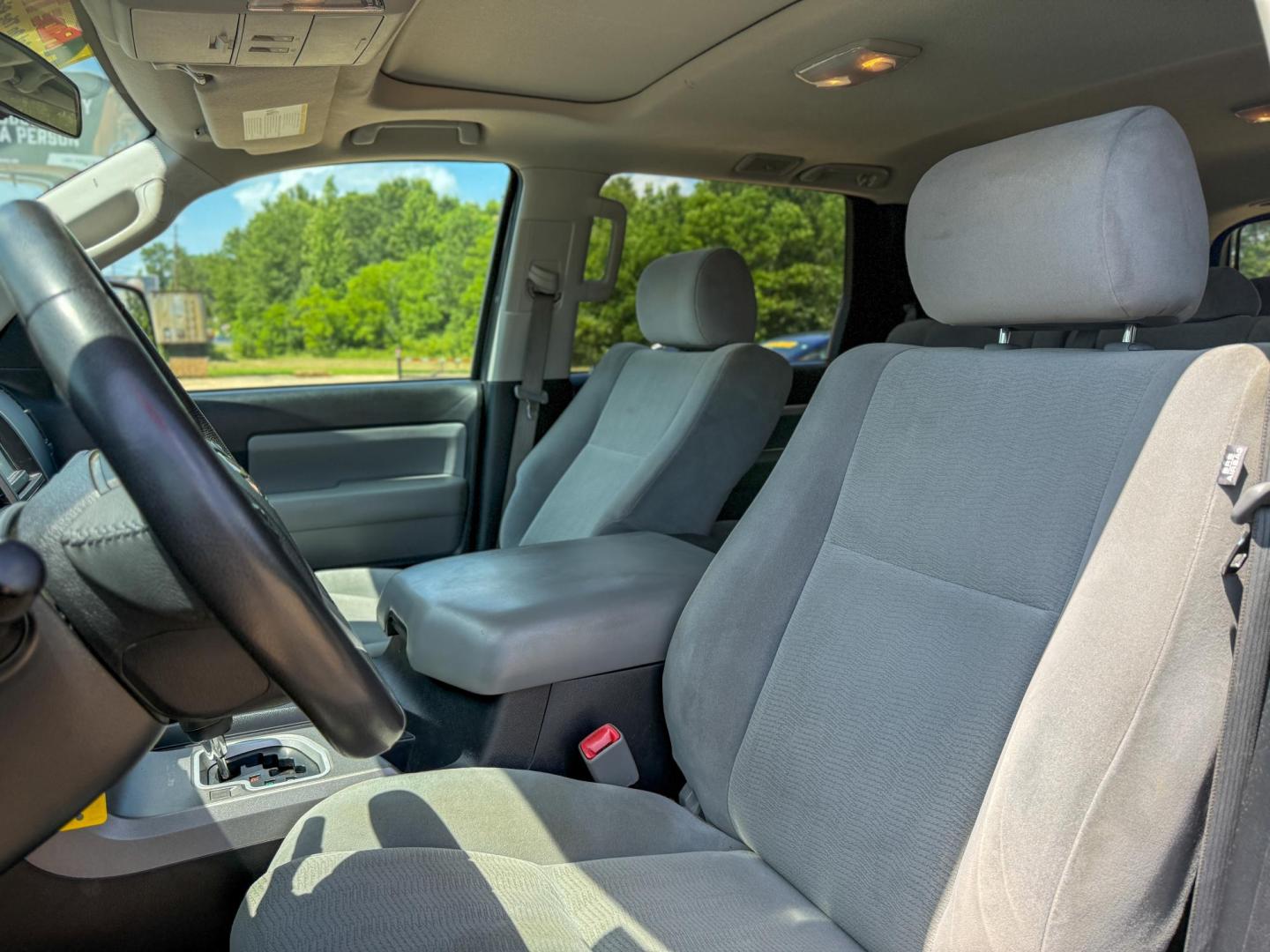 2014 Toyota Sequoia SR5 5.7L 2WD (5TDZY5G10ES) with an 5.7L V8 DOHC 32V engine, 6-Speed Automatic Overdrive transmission, located at 419 N 18th St., Monroe, LA, 71201, (318) 410-9250, 32.514370, -92.105133 - Photo#2