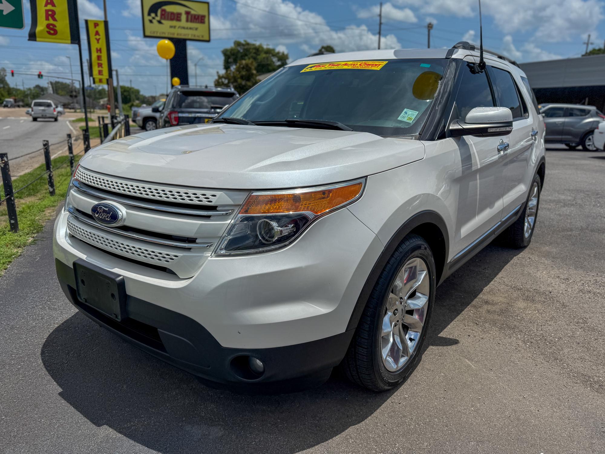 photo of 2015 Ford Explorer Limited FWD