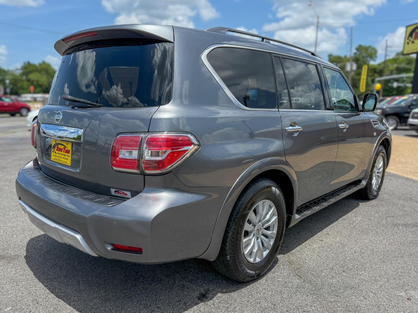 2017 Nissan Armada SV AWD (JN8AY2NCXH9) with an 5.6L V8 DOHC 32V engine, 7A transmission, located at 419 N 18th St., Monroe, LA, 71201, (318) 410-9250, 32.514370, -92.105133 - Photo#1