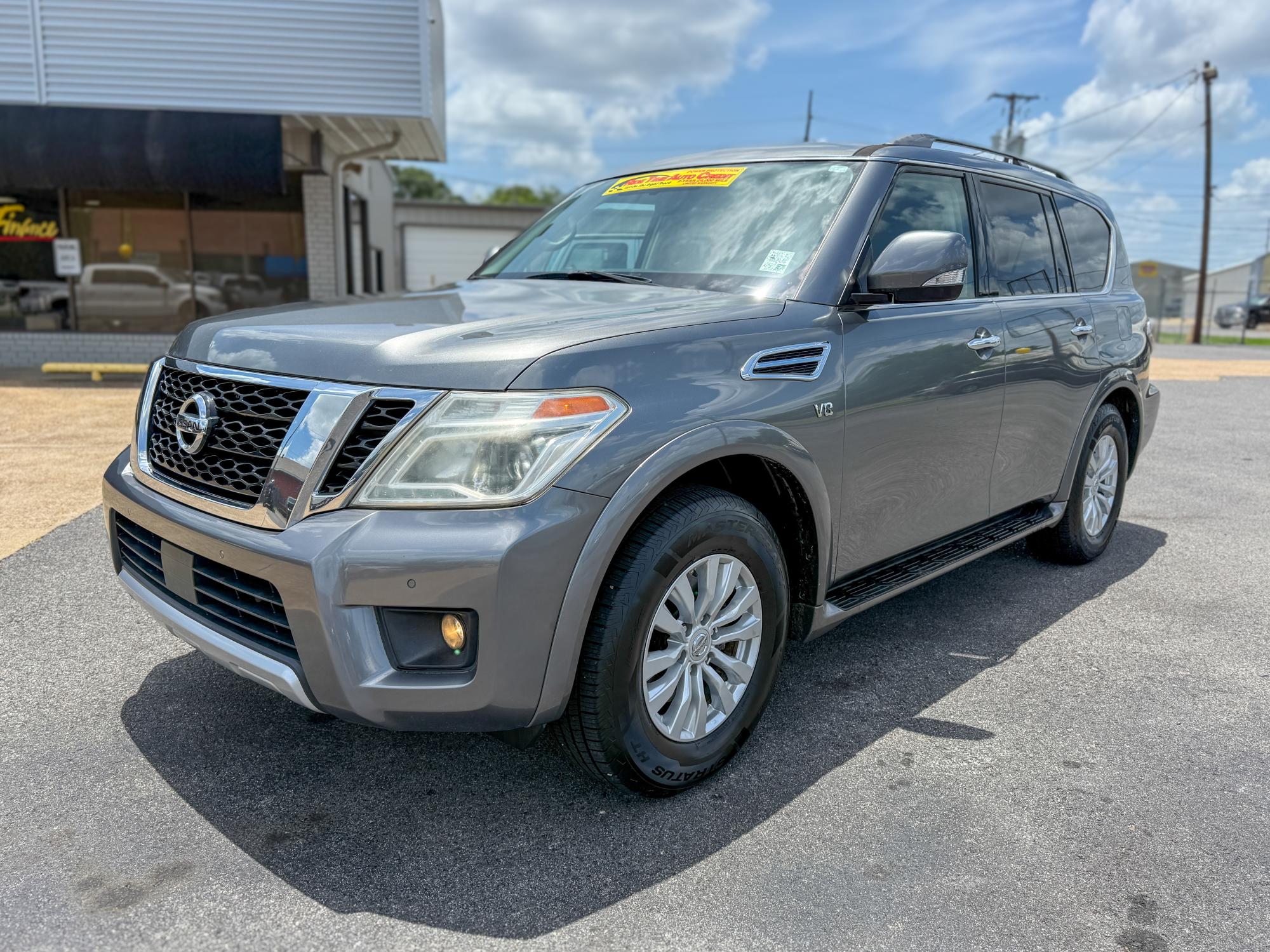 photo of 2017 Nissan Armada SV AWD