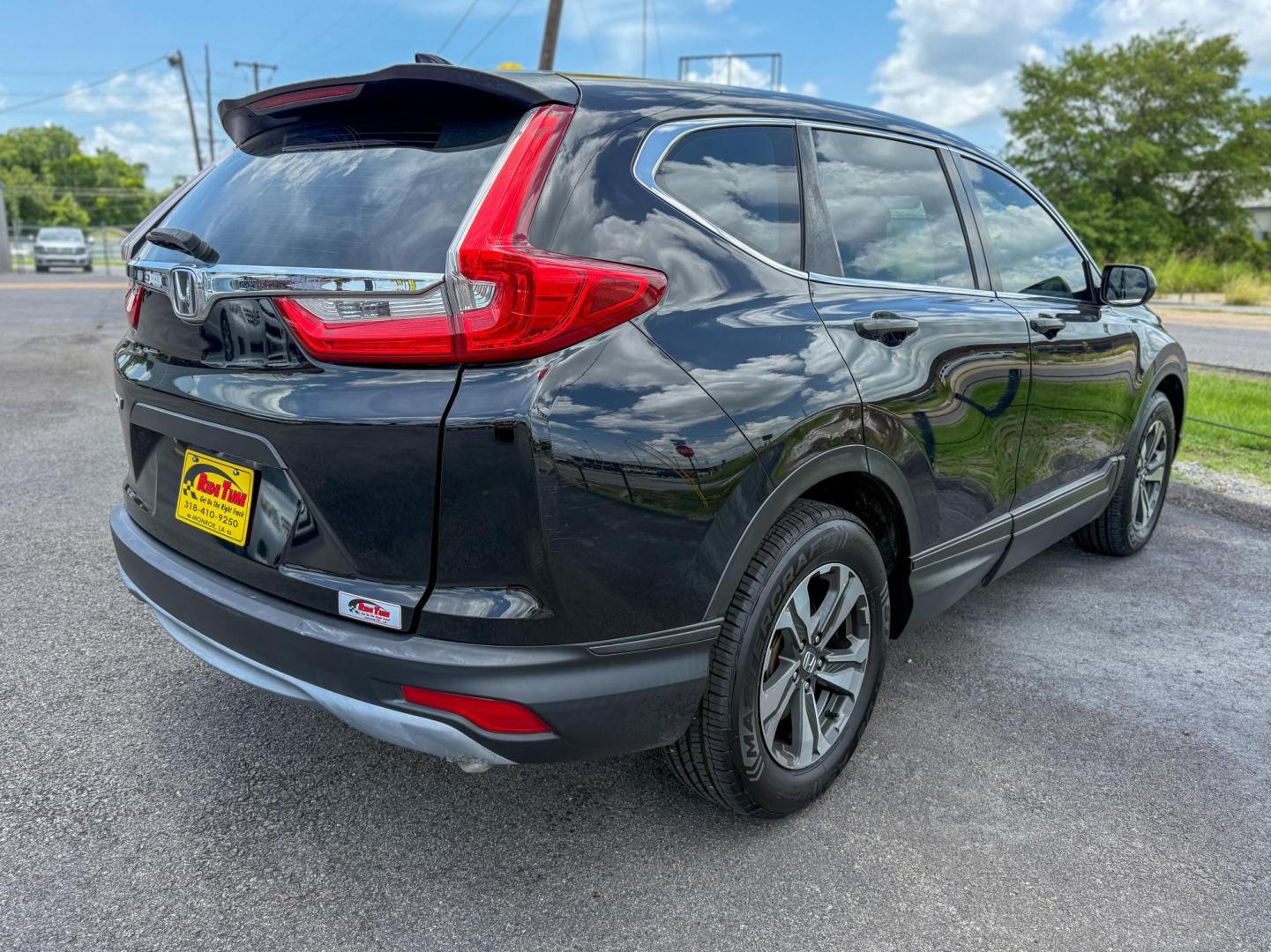 2018 Honda CR-V LX 2WD (2HKRW5H3XJH) with an 2.4L L4 DOHC 16V engine, CVT transmission, located at 419 N 18th St., Monroe, LA, 71201, (318) 410-9250, 32.514370, -92.105133 - Photo#1