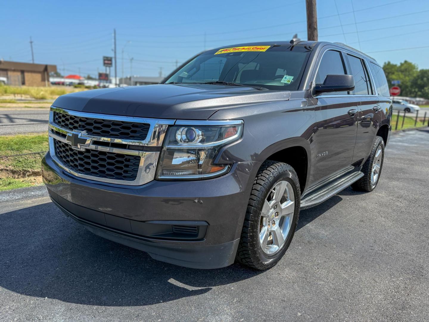 2015 Chevrolet Tahoe LT 2WD (1GNSCBKCXFR) with an 5.3L V8 OHV 16V engine, 6-Speed Automatic transmission, located at 419 N 18th St., Monroe, LA, 71201, (318) 410-9250, 32.514370, -92.105133 - Photo#0