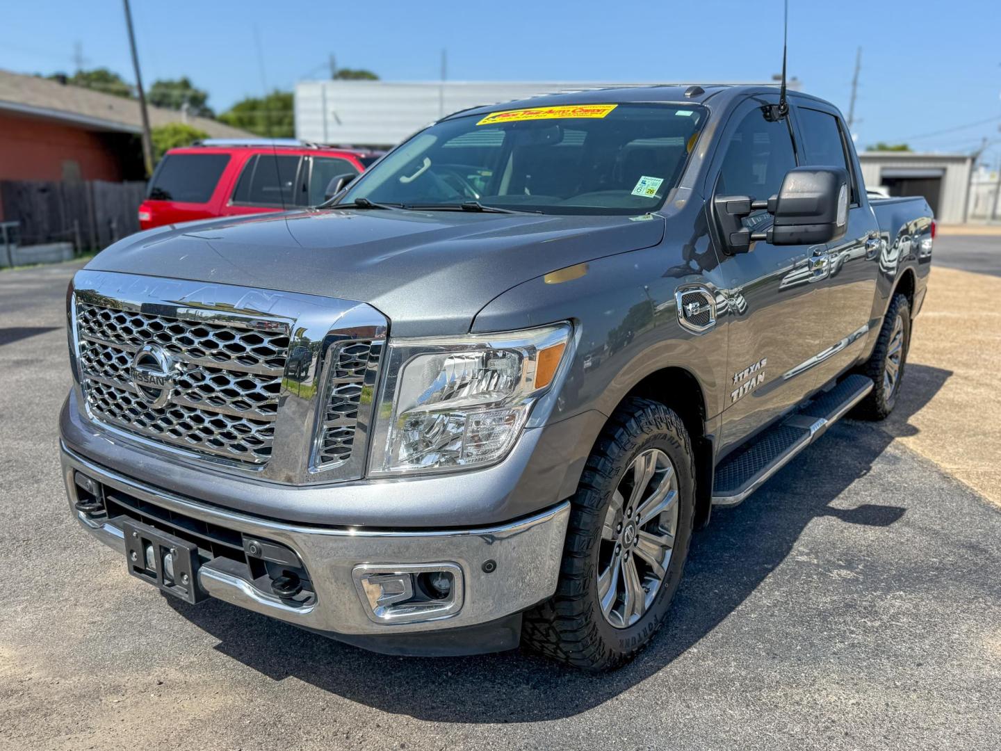 2017 Nissan Titan Platinum Reserve Crew Cab 4WD (1N6AA1E50HN) with an 5.6L V8 DOHC 32V engine, 6A transmission, located at 419 N 18th St., Monroe, LA, 71201, (318) 410-9250, 32.514370, -92.105133 - Photo#0