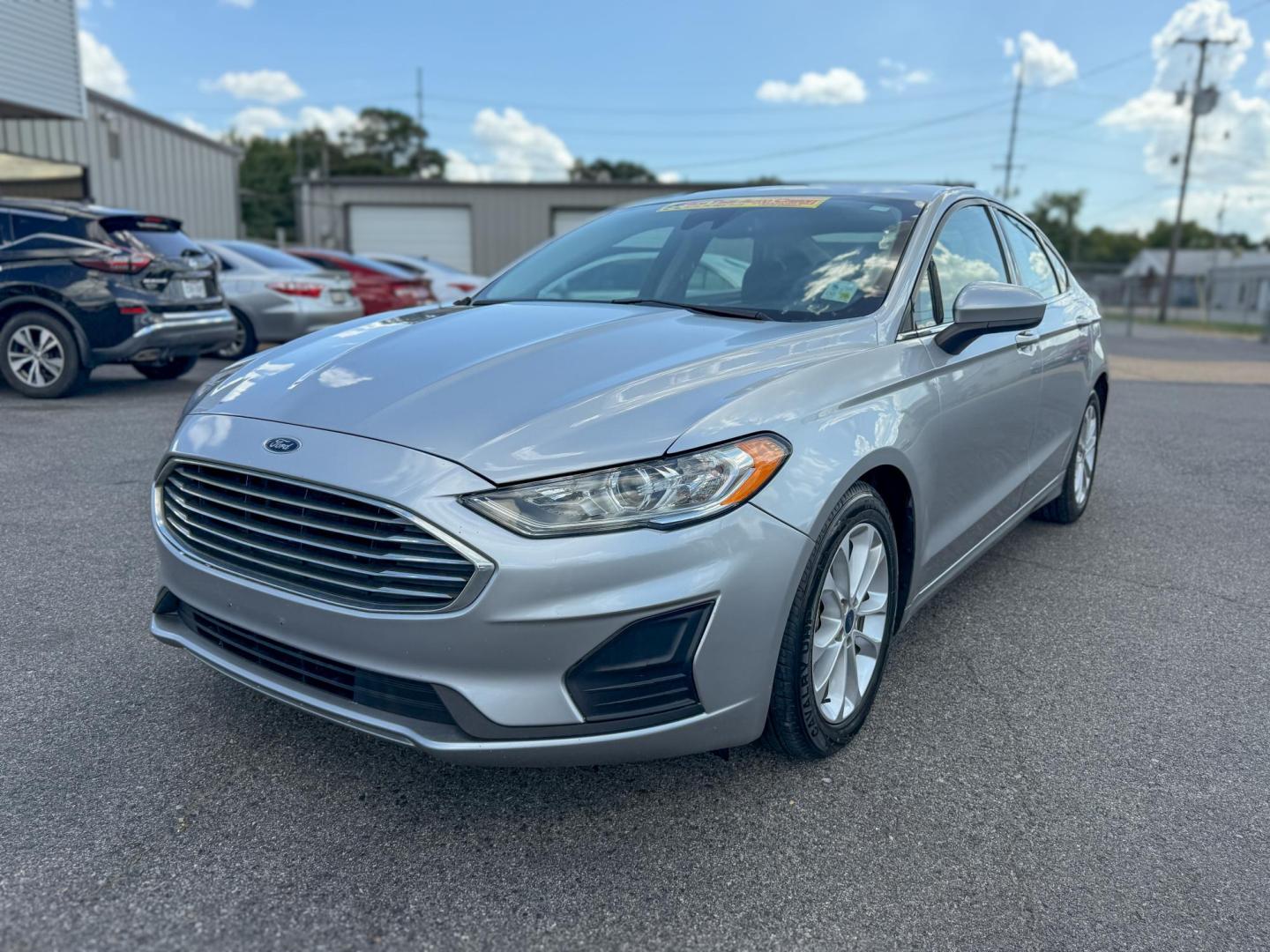 2020 Ford Fusion SE (3FA6P0HD6LR) with an 1.5L L4 DOHC 16V engine, 6A transmission, located at 419 N 18th St., Monroe, LA, 71201, (318) 410-9250, 32.514370, -92.105133 - Photo#0