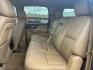 2014 GMC Yukon XL SLE 1/2 Ton 2WD (1GKS1HE00ER) with an 5.3L V8 OHV 16V FFV engine, 6-Speed Automatic transmission, located at 419 N 18th St., Monroe, LA, 71201, (318) 410-9250, 32.514370, -92.105133 - Photo#4