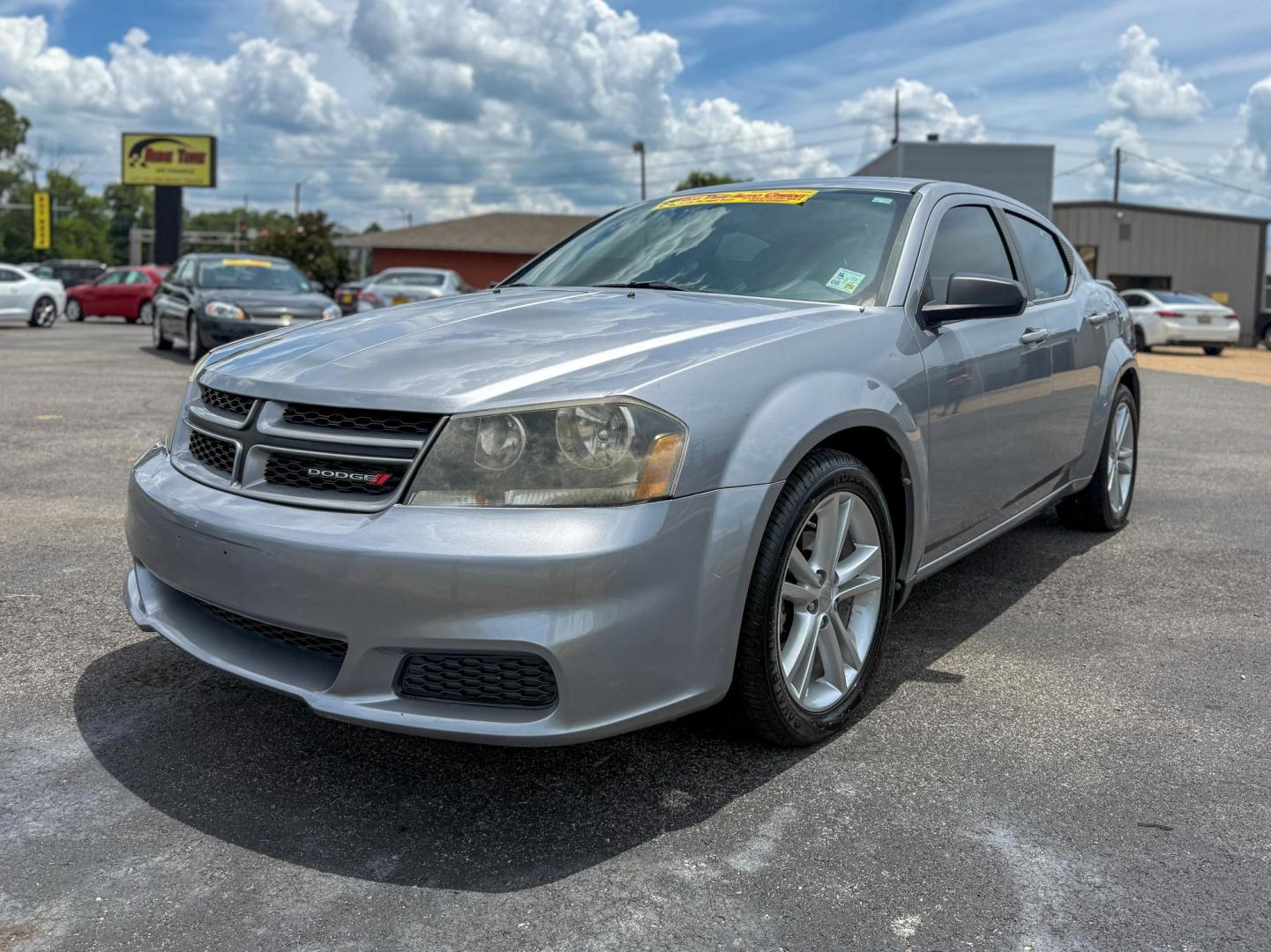 2013 Dodge Avenger SE (1C3CDZAG2DN) with an 3.6L V6 DOHC 24V FFV engine, 6-Speed Automatic transmission, located at 419 N 18th St., Monroe, LA, 71201, (318) 410-9250, 32.514370, -92.105133 - Photo#0