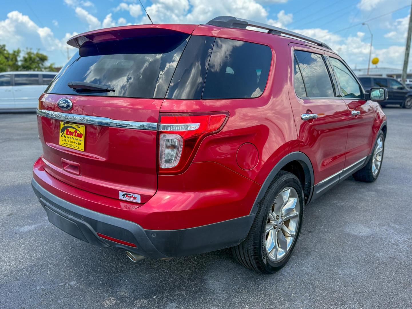2012 Ford Explorer XLT FWD (1FMHK7D81CG) with an 3.5L V6 DOHC 24V engine, 6-Speed Automatic transmission, located at 419 N 18th St., Monroe, LA, 71201, (318) 410-9250, 32.514370, -92.105133 - Photo#1