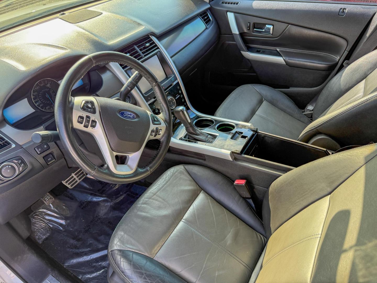 2013 Ford Edge Sport FWD (2FMDK3AK1DB) with an 3.7L V6 DOHC 24V engine, 6-Speed Automatic transmission, located at 419 N 18th St., Monroe, LA, 71201, (318) 410-9250, 32.514370, -92.105133 - Photo#3