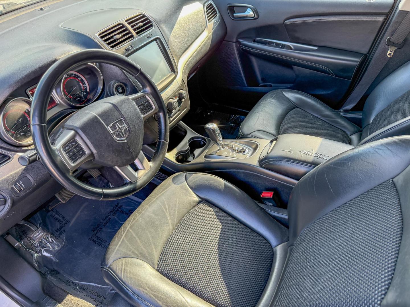 2020 Dodge Journey Crossroad (3C4PDCGB2LT) with an 2.4L L4 DOHC 16V engine, 4A transmission, located at 419 N 18th St., Monroe, LA, 71201, (318) 410-9250, 32.514370, -92.105133 - Photo#3