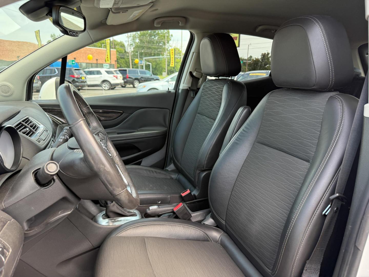 2016 Buick Encore Convenience FWD (KL4CJBSB2GB) with an 1.4L L4 DOHC 16V TURBO engine, 6A transmission, located at 419 N 18th St., Monroe, LA, 71201, (318) 410-9250, 32.514370, -92.105133 - Photo#2