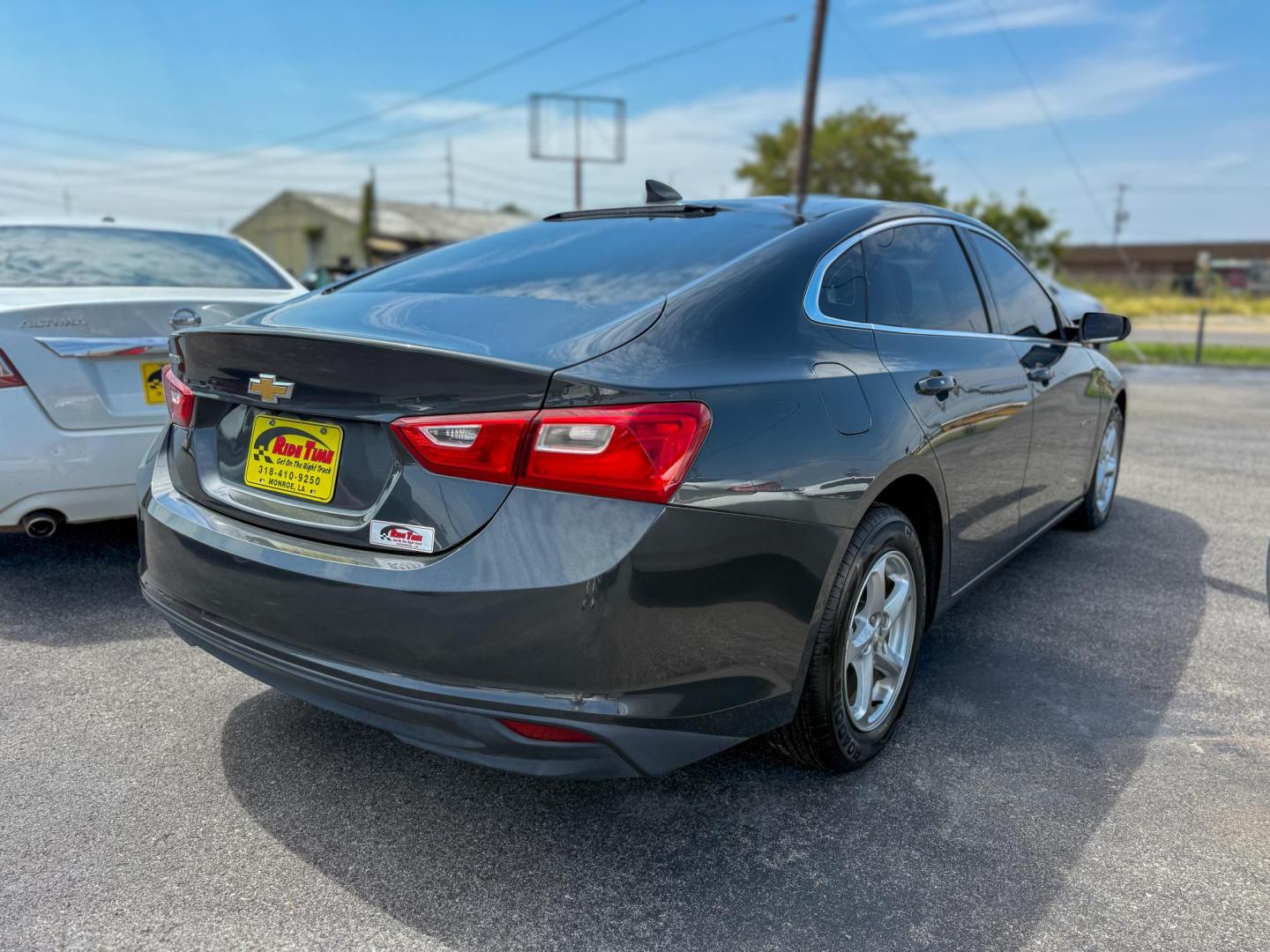 2018 Chevrolet Malibu LS (1G1ZB5ST8JF) with an 1.5L L4 DOHC 16V engine, 6A transmission, located at 419 N 18th St., Monroe, LA, 71201, (318) 410-9250, 32.514370, -92.105133 - Photo#1