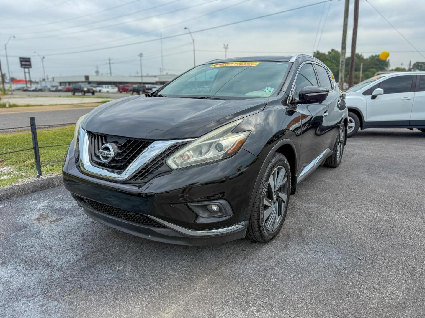 2015 Nissan Murano Platinum FWD (5N1AZ2MG3FN) with an 3.5L V6 DOHC 24V engine, Continuously Variable Transmission transmission, located at 419 N 18th St., Monroe, LA, 71201, (318) 410-9250, 32.514370, -92.105133 - Photo#0