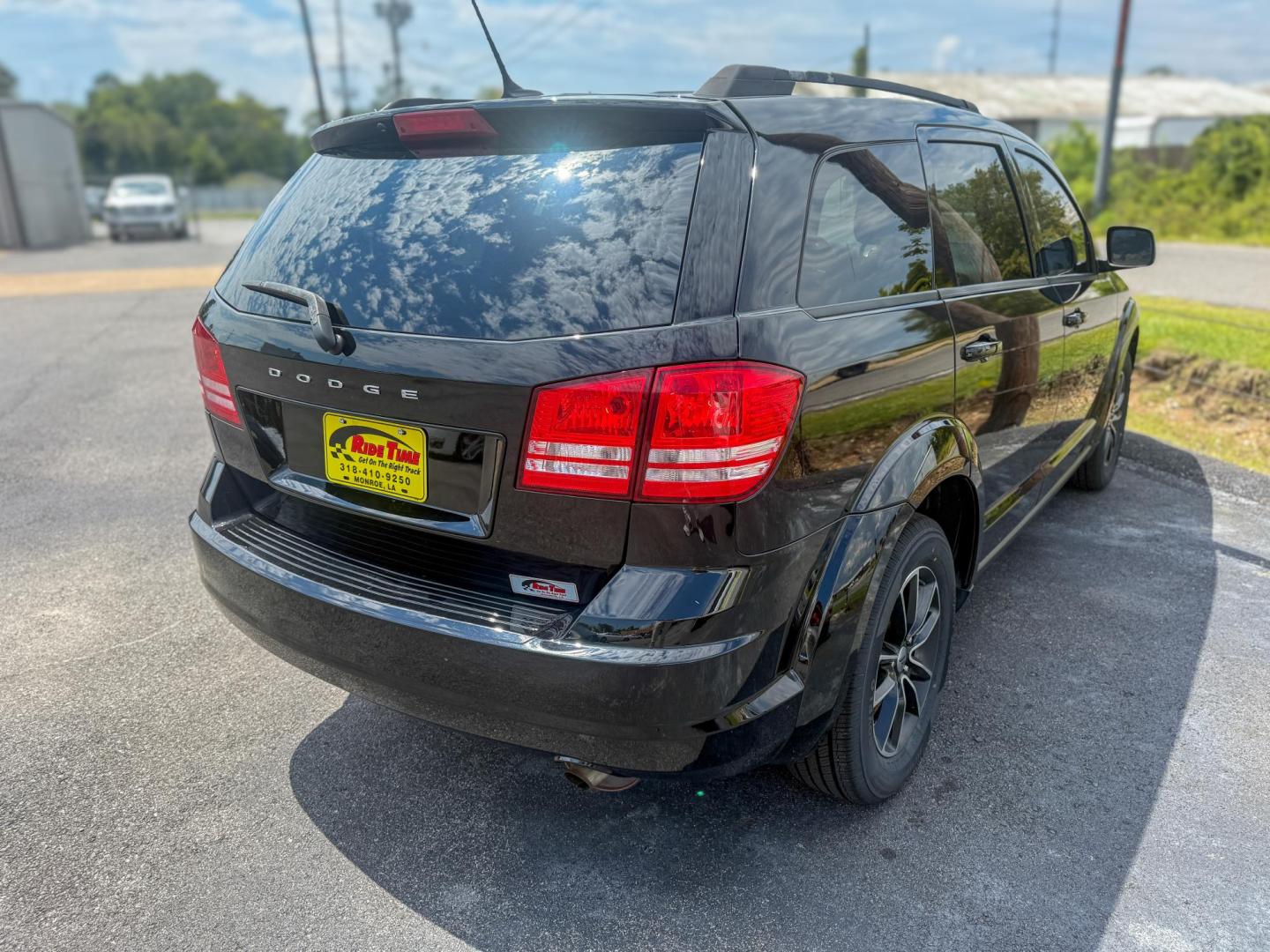 2018 Dodge Journey SE (3C4PDCAB3JT) with an 2.4L L4 DOHC 16V engine, 4A transmission, located at 419 N 18th St., Monroe, LA, 71201, (318) 410-9250, 32.514370, -92.105133 - Photo#1
