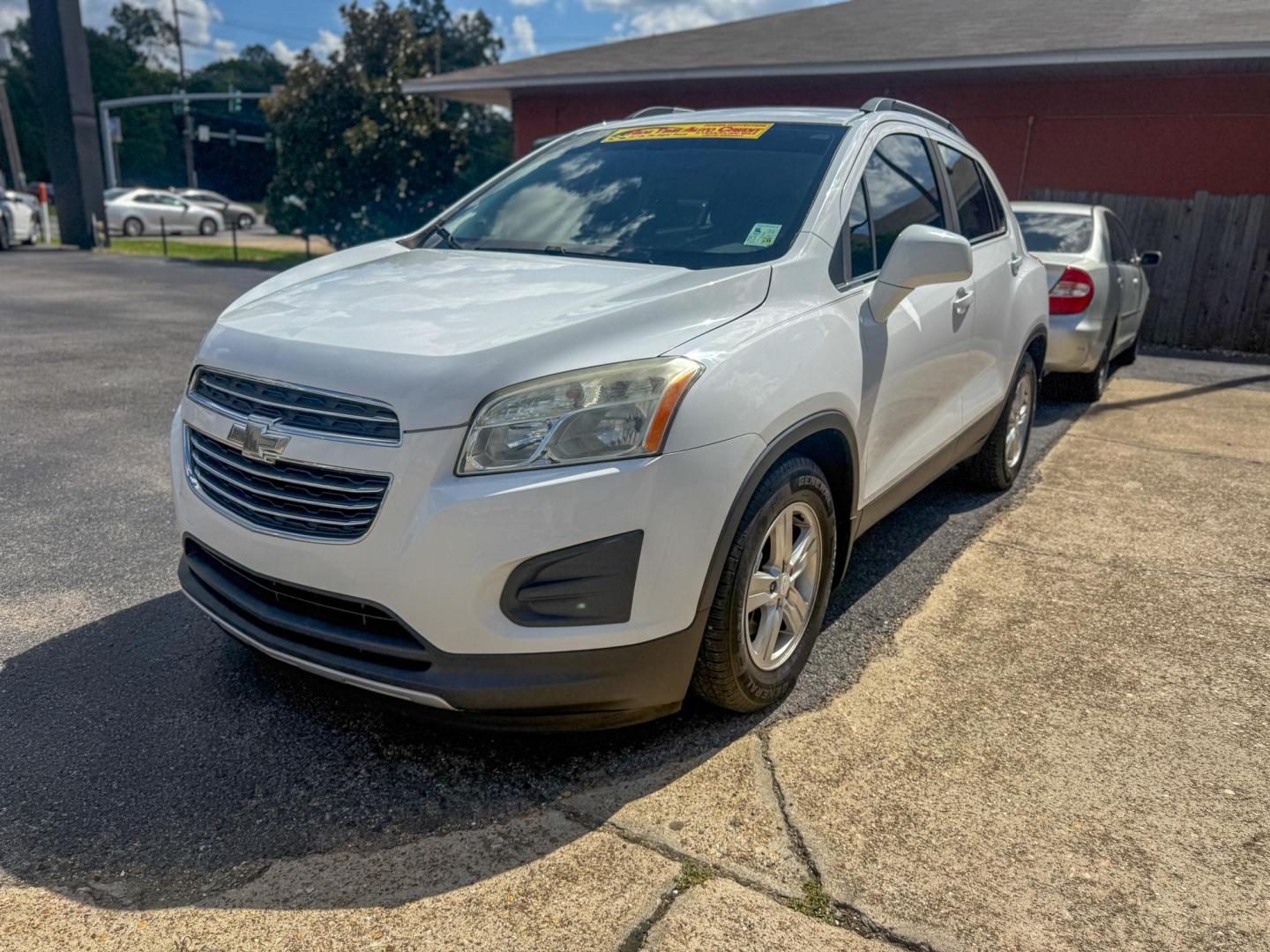 2016 Chevrolet Trax LT FWD (3GNCJLSB2GL) with an 1.4L L4 DOHC 16V engine, 6A transmission, located at 419 N 18th St., Monroe, LA, 71201, (318) 410-9250, 32.514370, -92.105133 - Photo#0