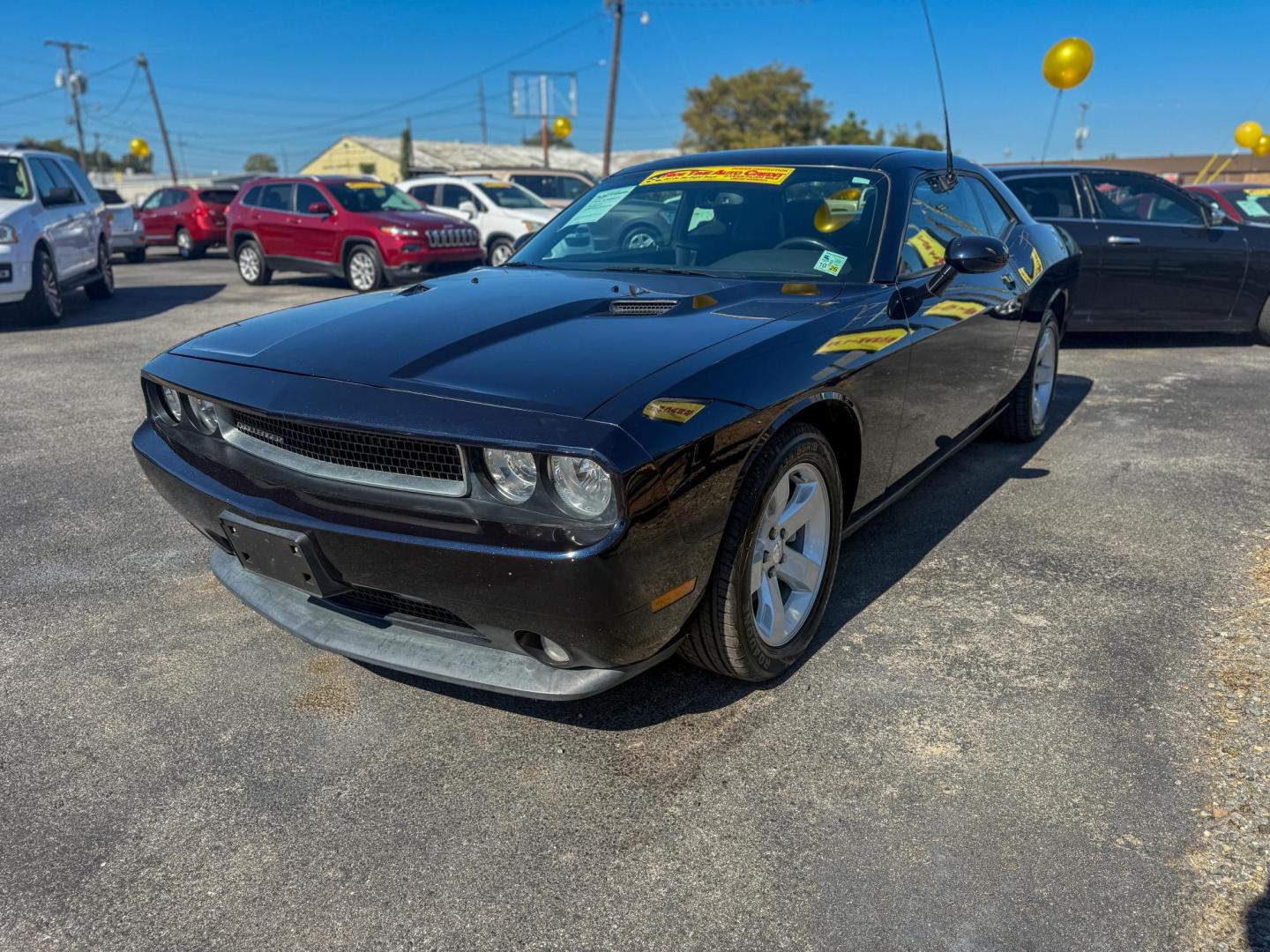 2012 Dodge Challenger SXT (2C3CDYAG1CH) with an 3.6L V6 DOHC 24V engine, 4-Speed Automatic transmission, located at 419 N 18th St., Monroe, LA, 71201, (318) 410-9250, 32.514370, -92.105133 - Photo#0
