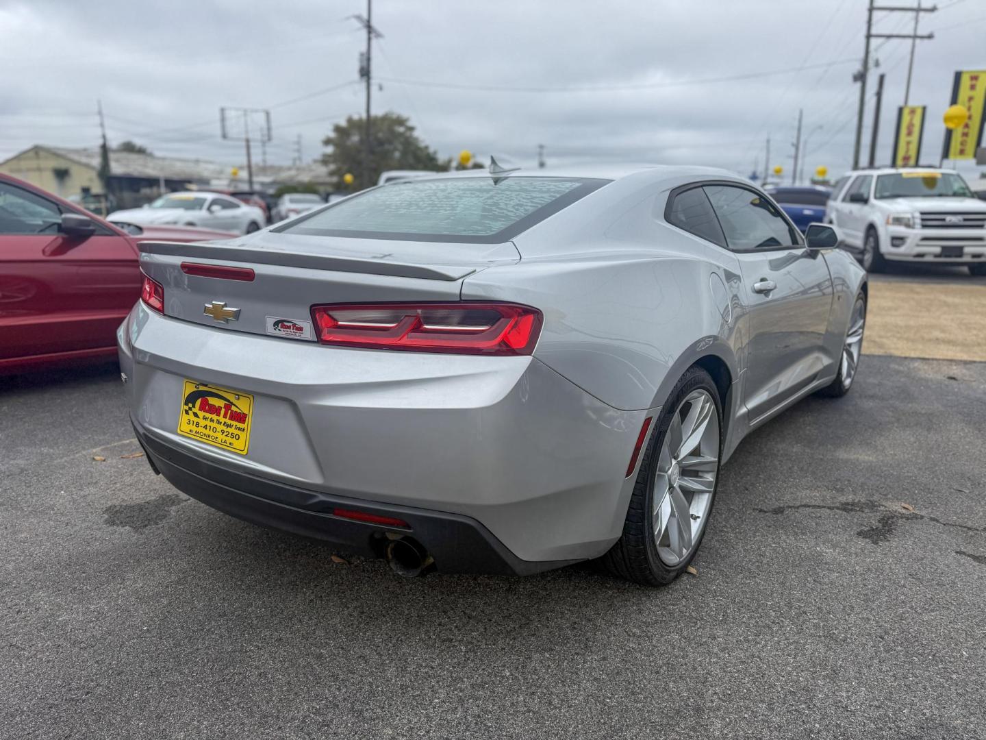 2018 Chevrolet Camaro 1LT Coupe (1G1FB1RX5J0) with an 2.0L L4 DOHC 16V TURBO engine, 6A transmission, located at 419 N 18th St., Monroe, LA, 71201, (318) 410-9250, 32.514370, -92.105133 - Photo#1
