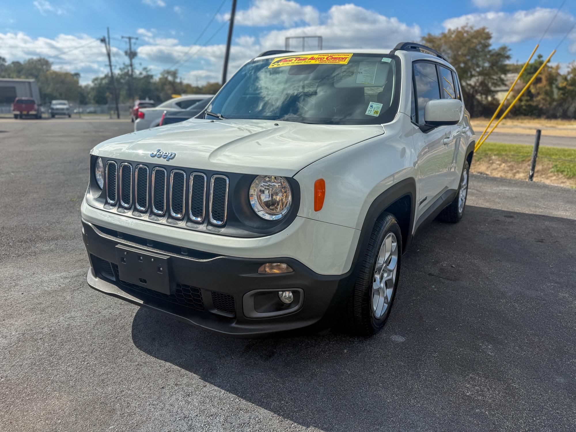 photo of 2018 Jeep Renegade Latitude FWD