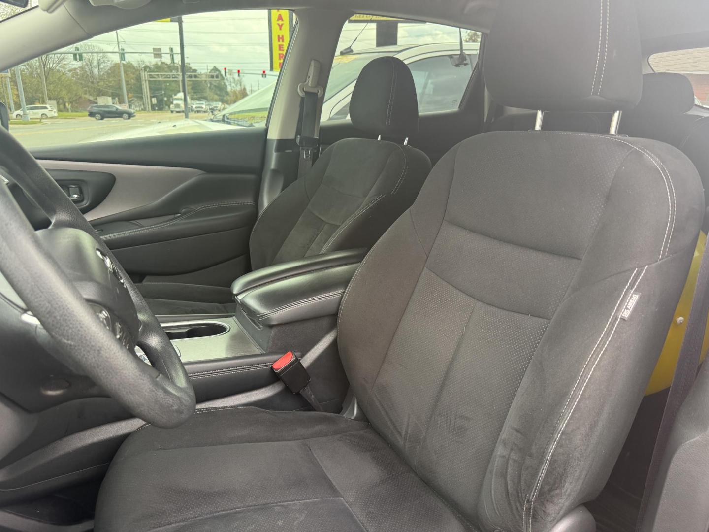 2019 Nissan Murano Platinum FWD (5N1AZ2MJ9KN) with an 3.5L V6 DOHC 24V engine, CVT transmission, located at 419 N 18th St., Monroe, LA, 71201, (318) 410-9250, 32.514370, -92.105133 - Photo#2