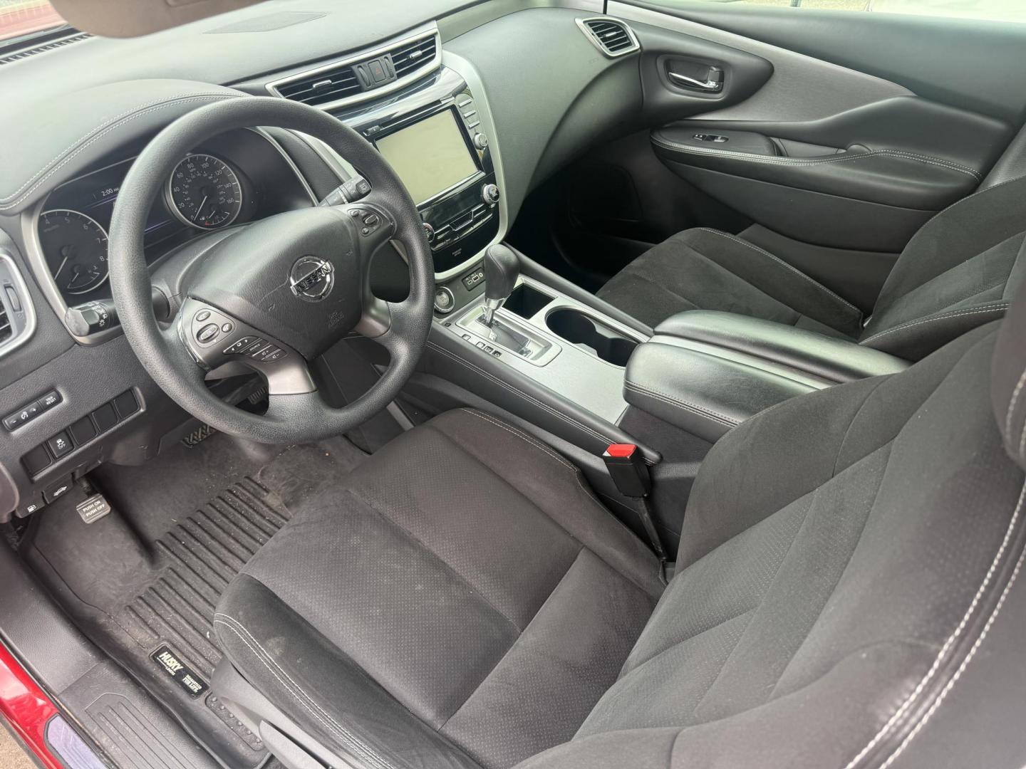 2019 Nissan Murano Platinum FWD (5N1AZ2MJ9KN) with an 3.5L V6 DOHC 24V engine, CVT transmission, located at 419 N 18th St., Monroe, LA, 71201, (318) 410-9250, 32.514370, -92.105133 - Photo#3