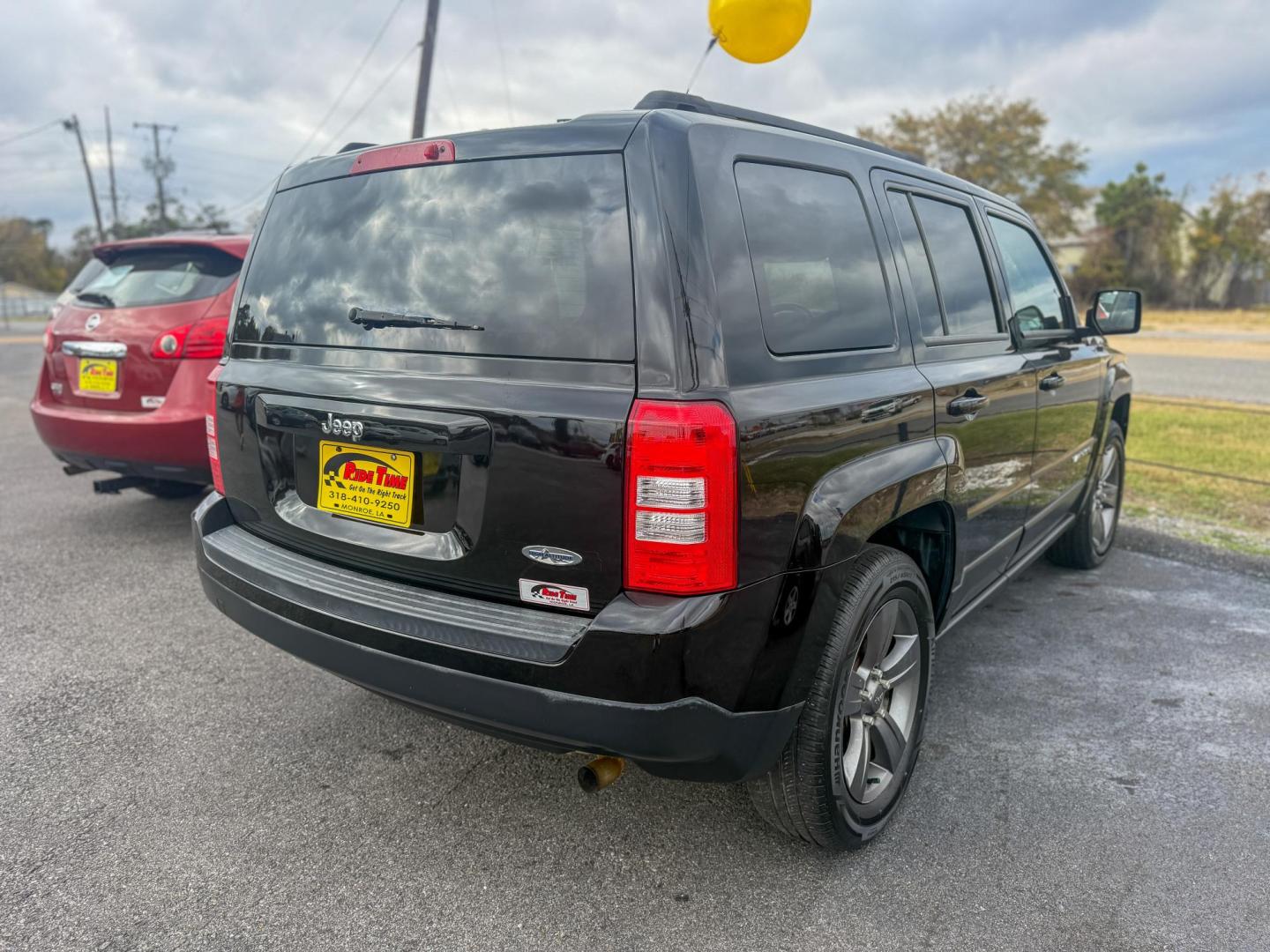 2015 Jeep Patriot Latitude 2WD (1C4NJPFA3FD) with an 2.0L L4 DOHC 16V engine, located at 419 N 18th St., Monroe, LA, 71201, (318) 410-9250, 32.514370, -92.105133 - Photo#1