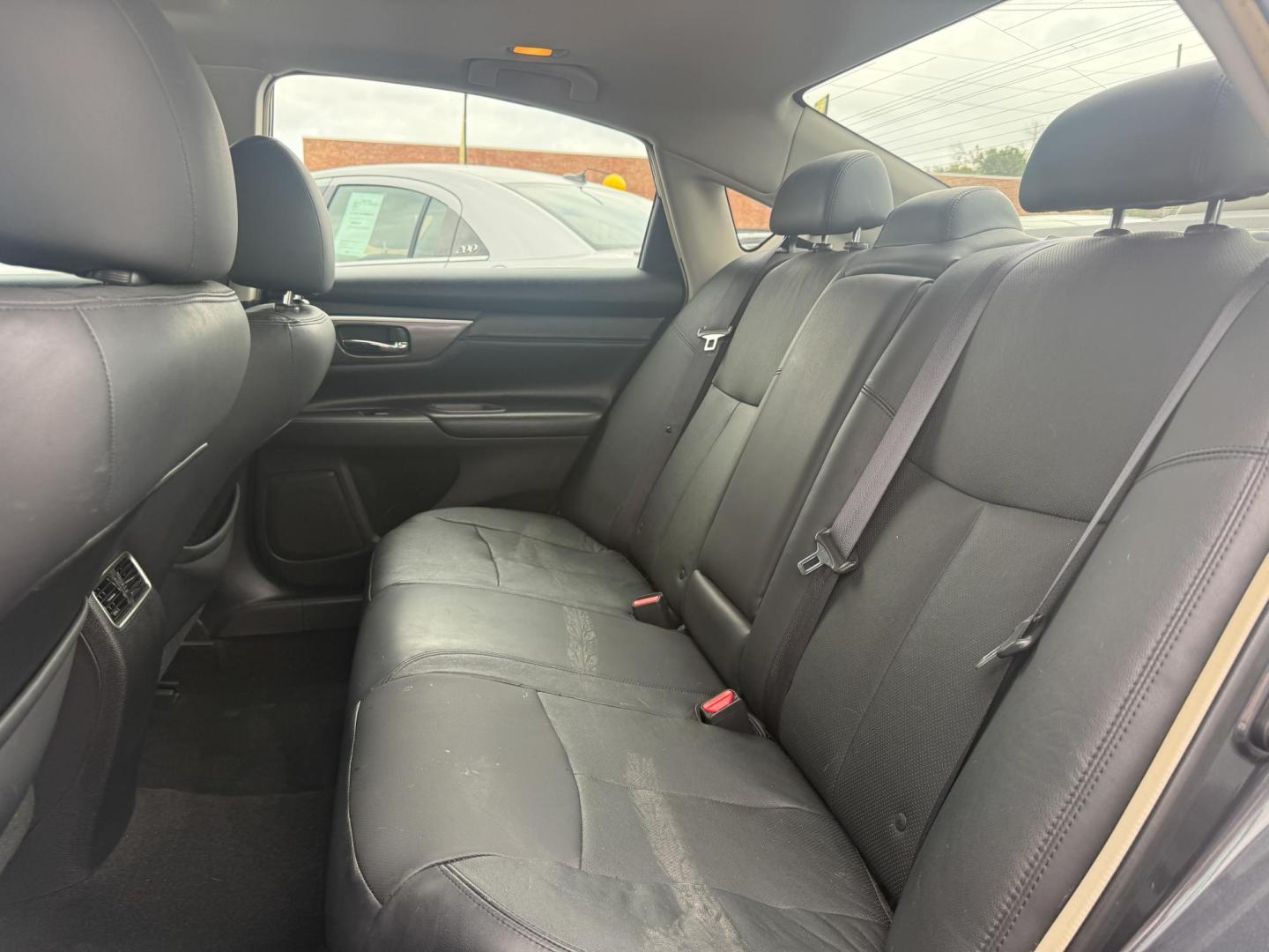 2013 Nissan Altima 2.5 S (1N4AL3AP3DN) with an 2.5L L4 DOHC 16V engine, located at 419 N 18th St., Monroe, LA, 71201, (318) 410-9250, 32.514370, -92.105133 - Photo#4