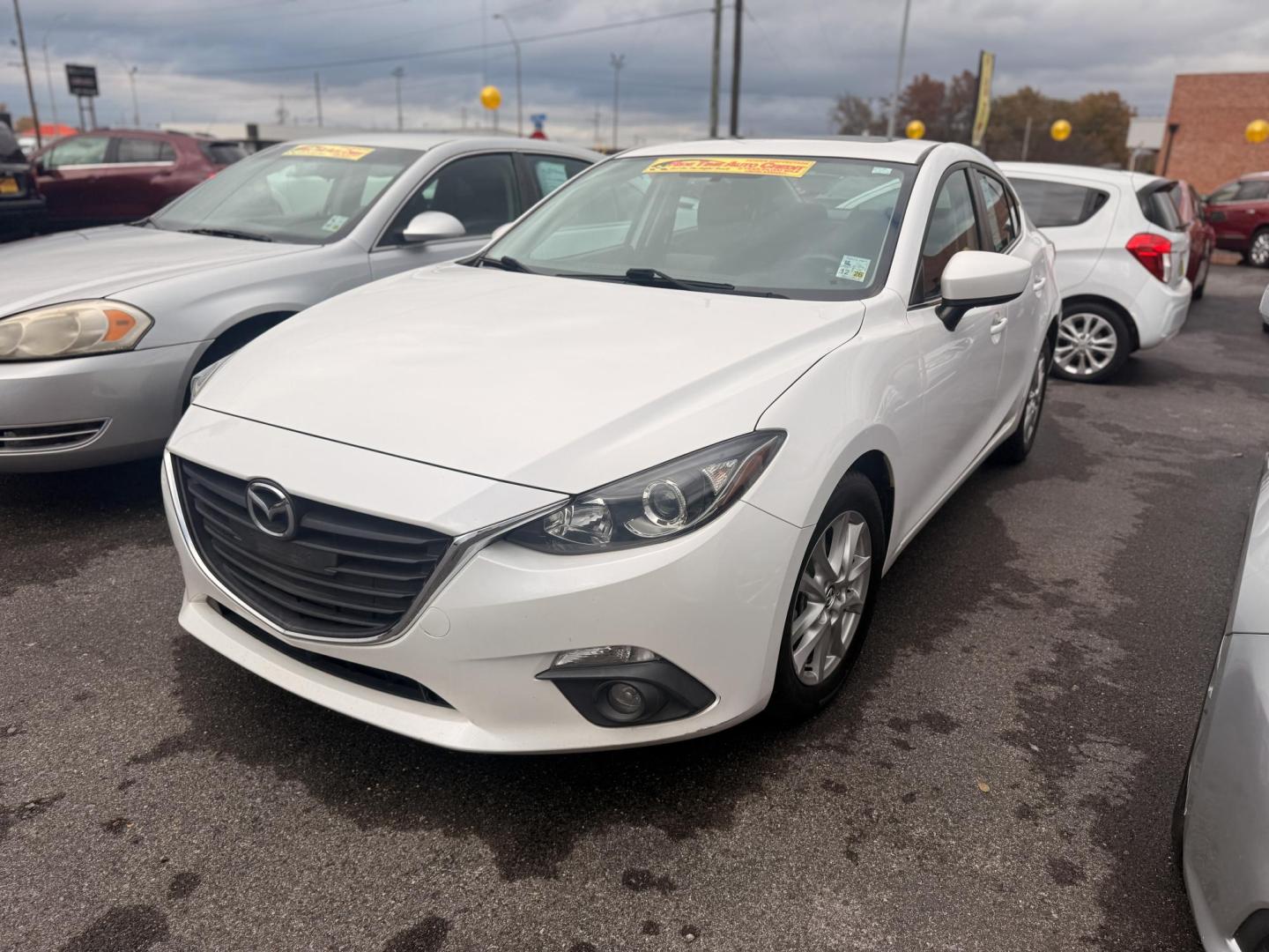 2016 Mazda MAZDA3 i Touring AT 4-Door (3MZBM1V73GM) with an 2.0L L4 DOHC 16V engine, 6A transmission, located at 419 N 18th St., Monroe, LA, 71201, (318) 410-9250, 32.514370, -92.105133 - Photo#0